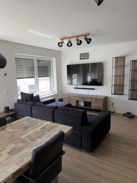 Zuhause mit 2 Zimmern und Balkon in Limburgerhof